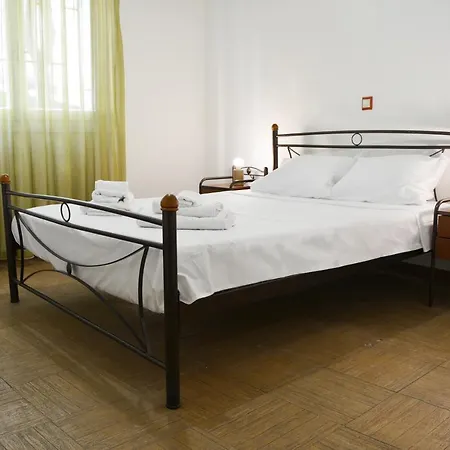 Lovely Traditional In The Neighbourhood Of Apartment Athens